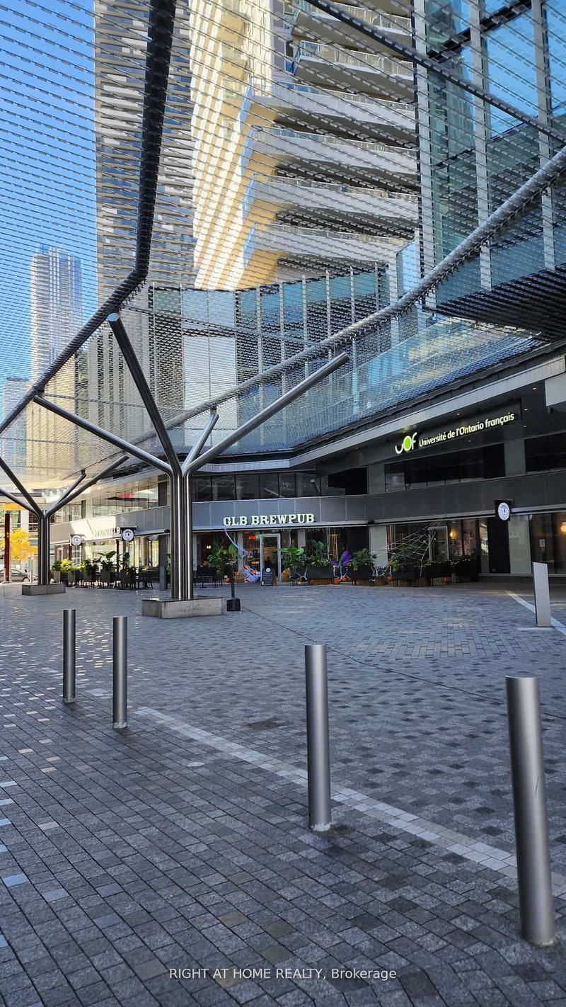 3308 - 20 Richardson St, Toronto, M5A 0S6 | Image 3