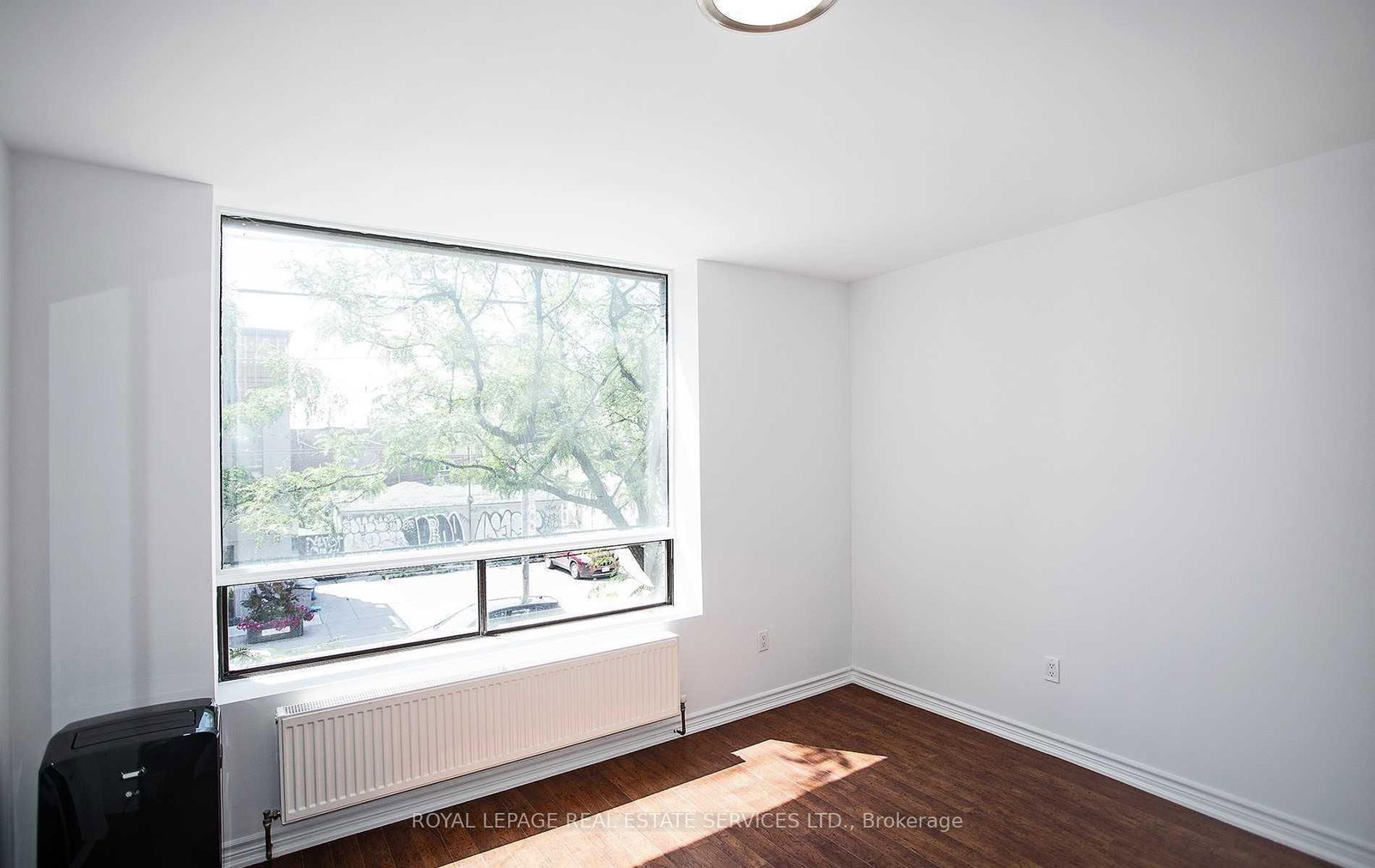 1116 College Street - Photo 9