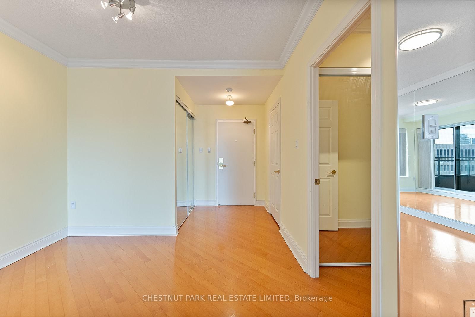 Condo for sale at 1610-889 Bay Street, Toronto, Ontario, M5S 3K5 - Bay Street Corridor - MLS: C12970908