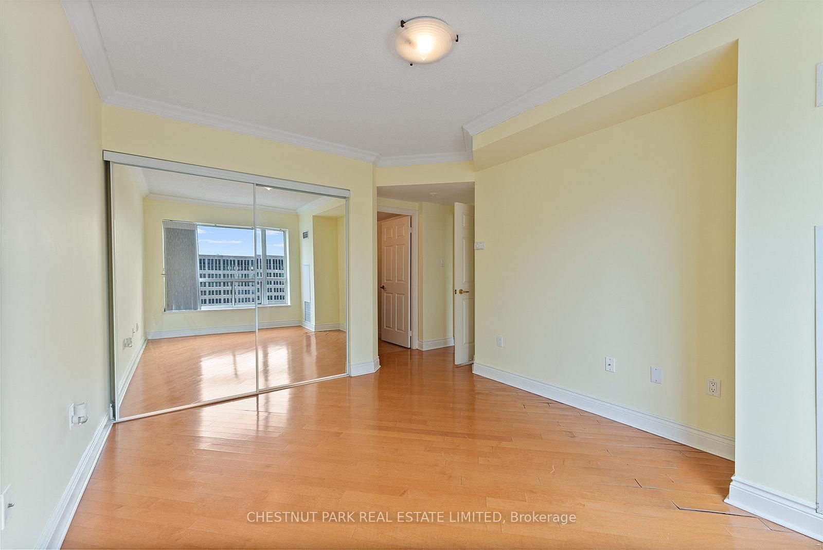 Condo for sale at 1610-889 Bay Street, Toronto, Ontario, M5S 3K5 - Bay Street Corridor - MLS: C12970908