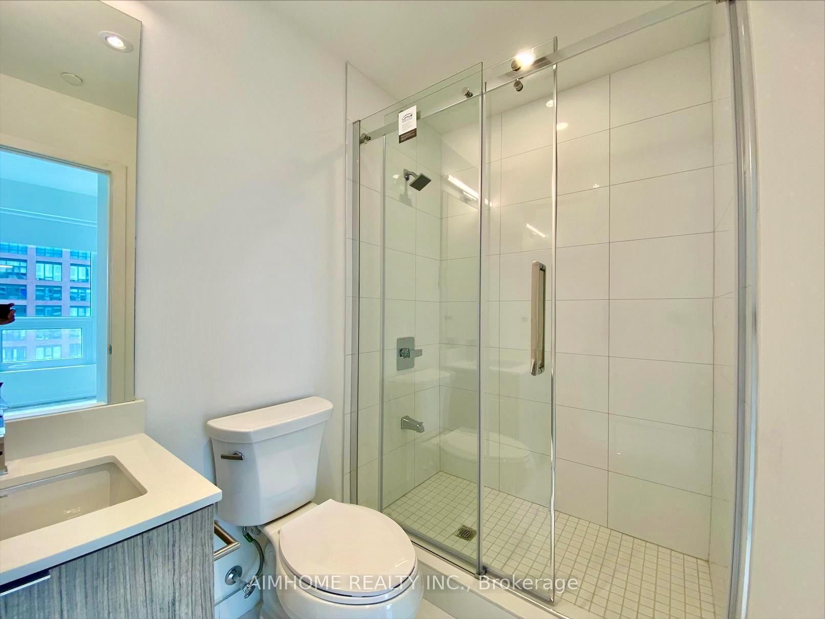 395 Bloor Street E, Unit 4902