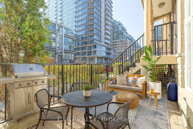 1111 - 50 East Liberty Street