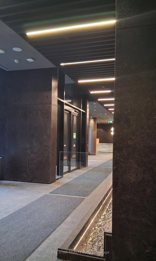 712 - 120 Broadway Avenue