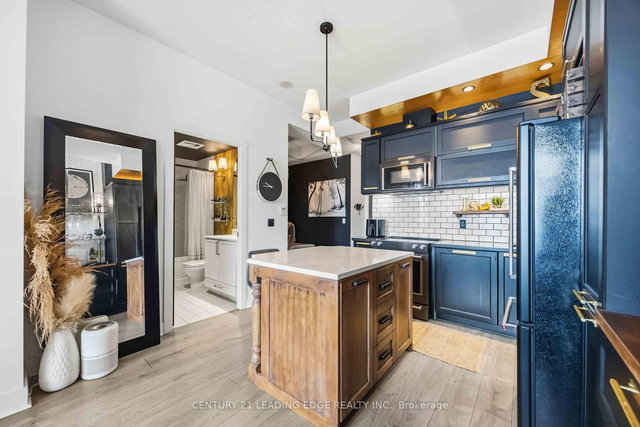 2203 - 28 Linden Street