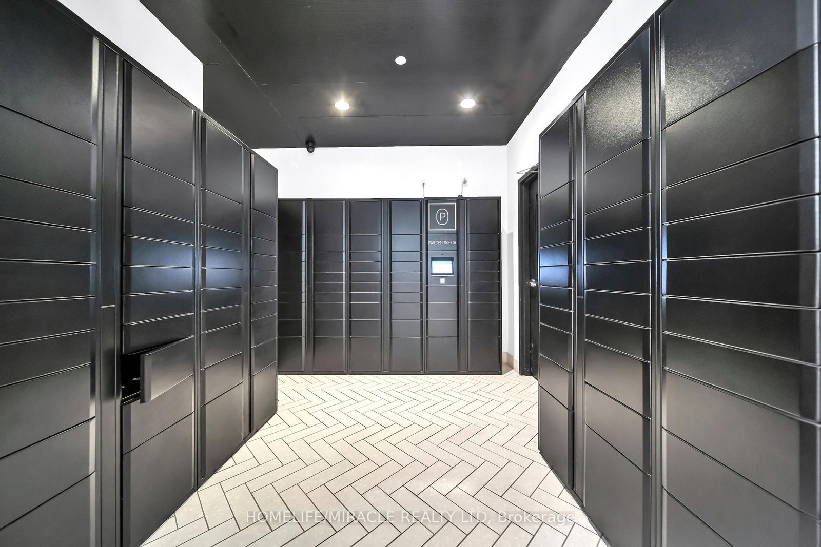 Condo for sale at 1615-20 Blue Jays Way, Toronto, Ontario, M5V 3W6 - Waterfront Communities C1 - MLS: C12971116