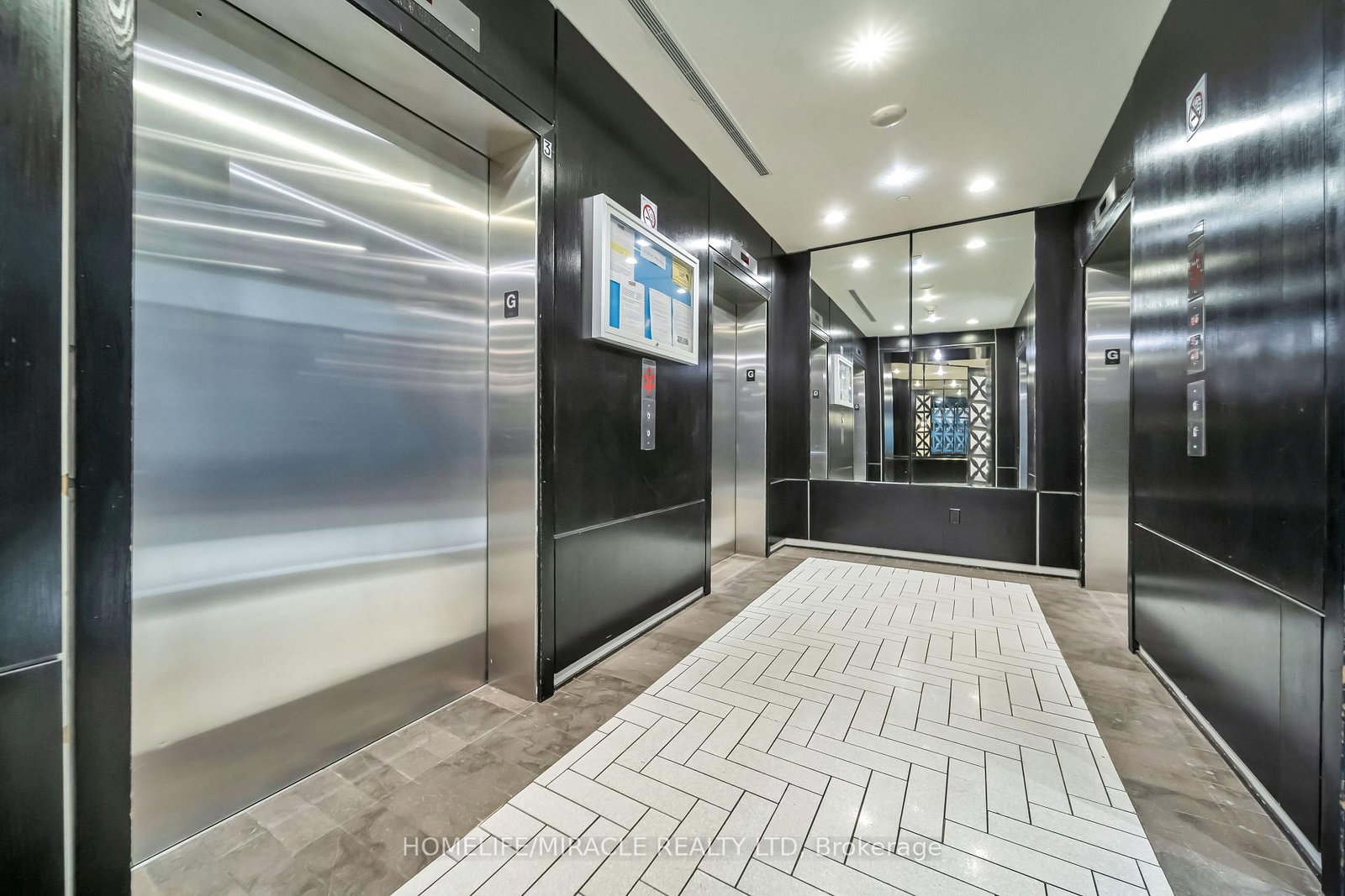 Condo for sale at 1615-20 Blue Jays Way, Toronto, Ontario, M5V 3W6 - Waterfront Communities C1 - MLS: C12971116