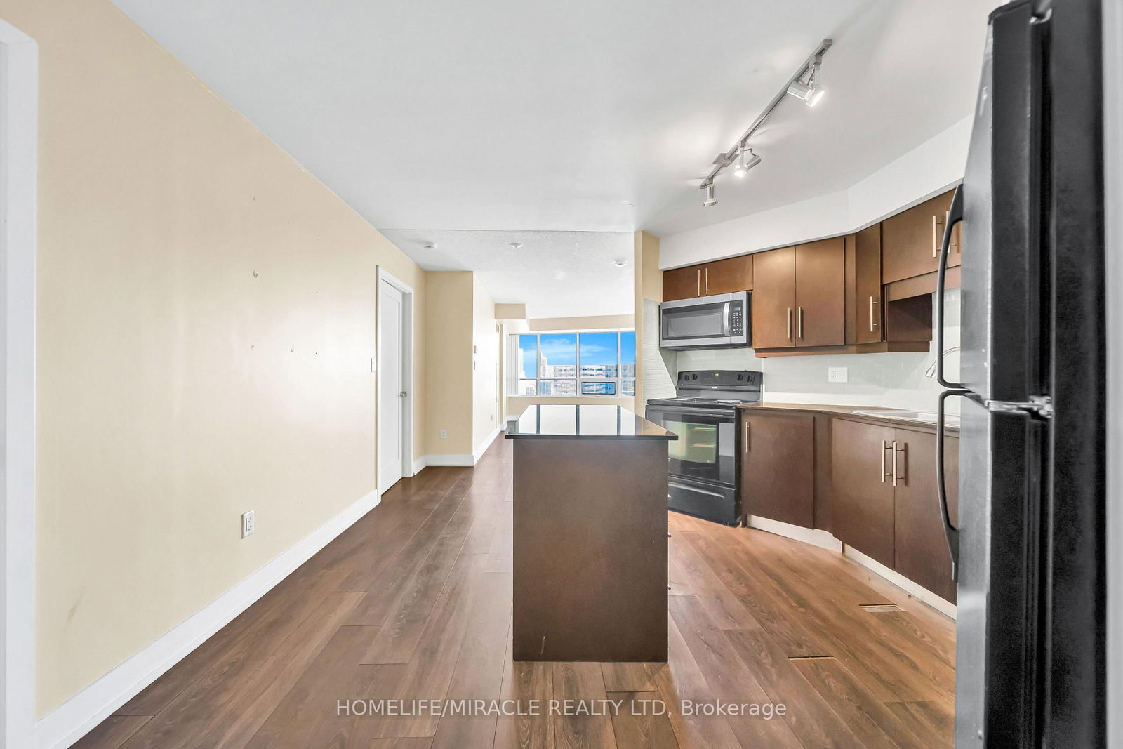 Condo for sale at 1615-20 Blue Jays Way, Toronto, Ontario, M5V 3W6 - Waterfront Communities C1 - MLS: C12971116