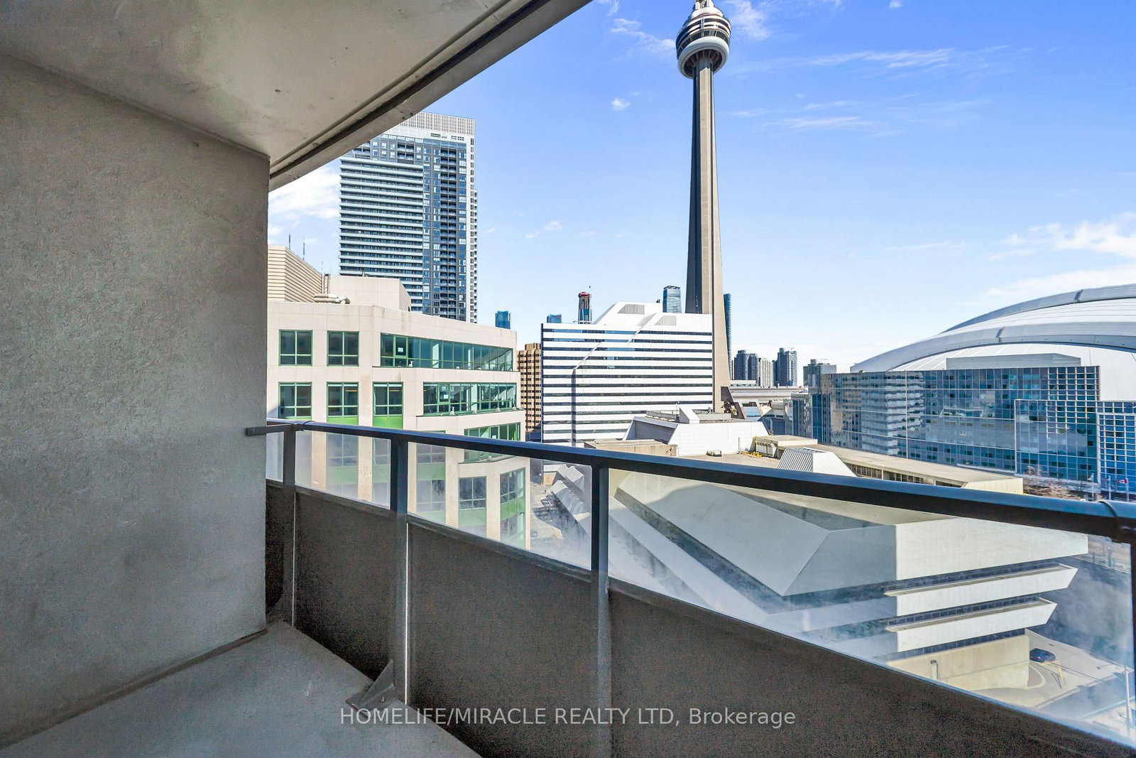 Condo for sale at 1615-20 Blue Jays Way, Toronto, Ontario, M5V 3W6 - Waterfront Communities C1 - MLS: C12971116