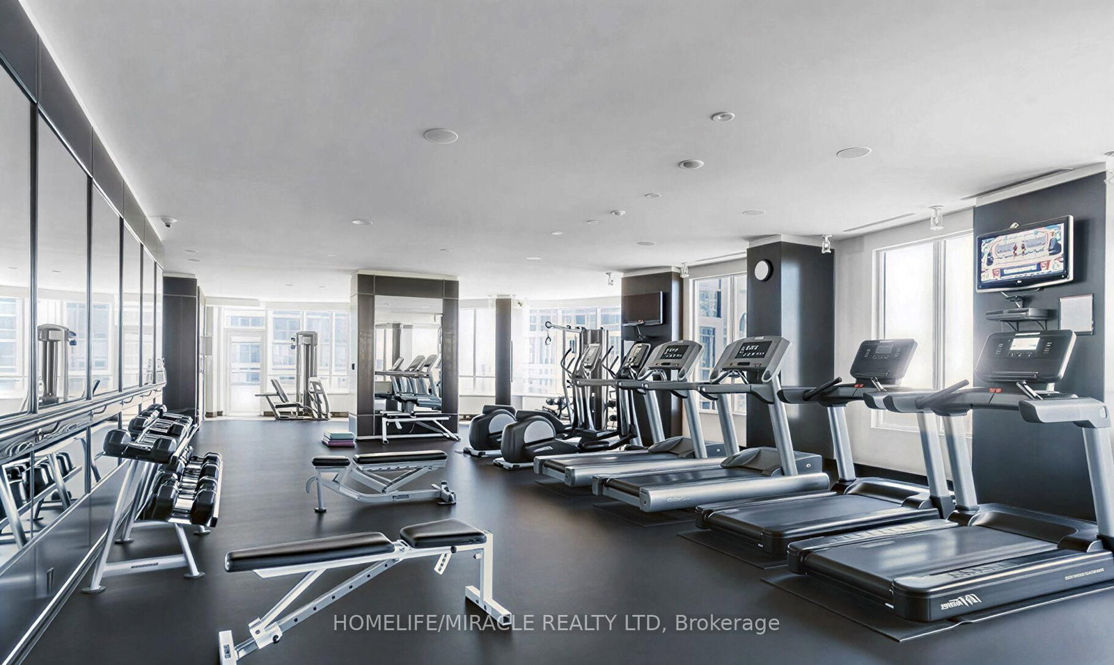 Condo for sale at 1615-20 Blue Jays Way, Toronto, Ontario, M5V 3W6 - Waterfront Communities C1 - MLS: C12971116