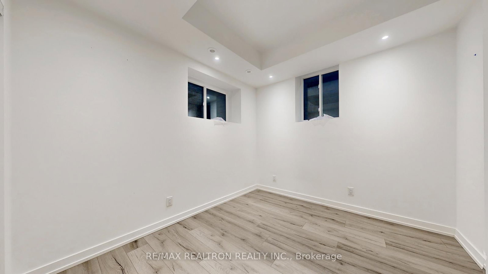 260 Finch Avenue E, Unit TH 1 - Photo 29