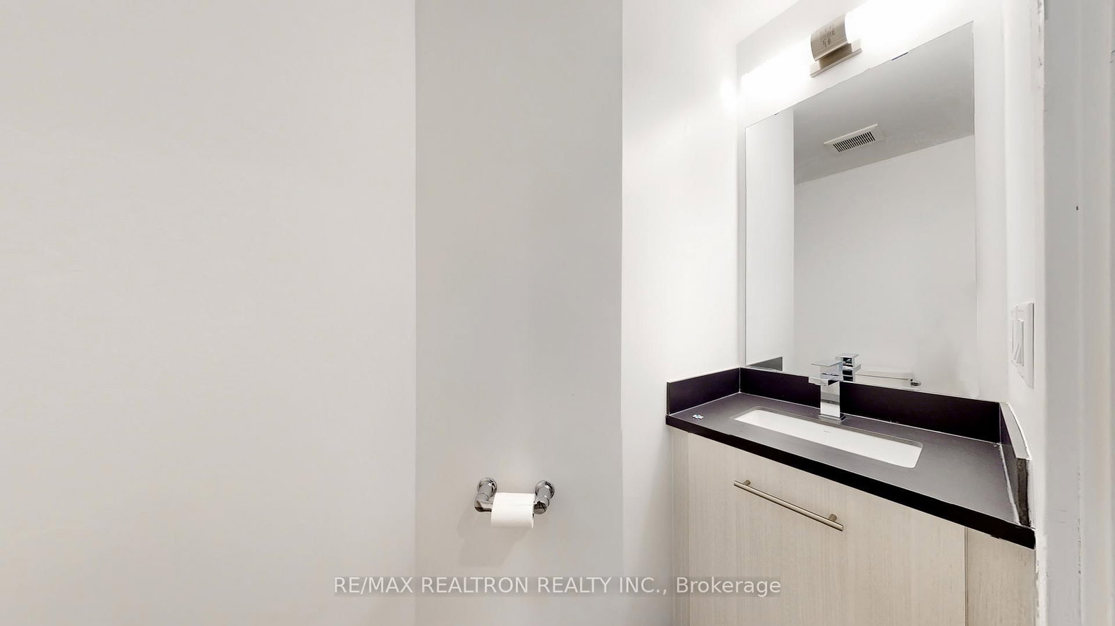 260 Finch Avenue E, Unit TH 1 - Photo 30