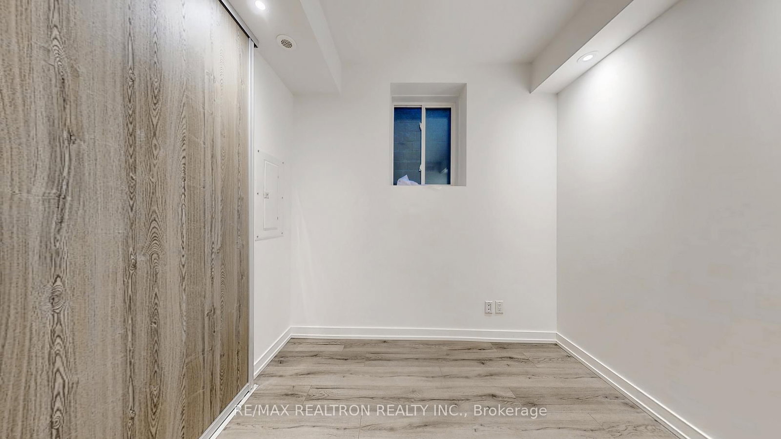 260 Finch Avenue E, Unit TH 1 - Photo 39