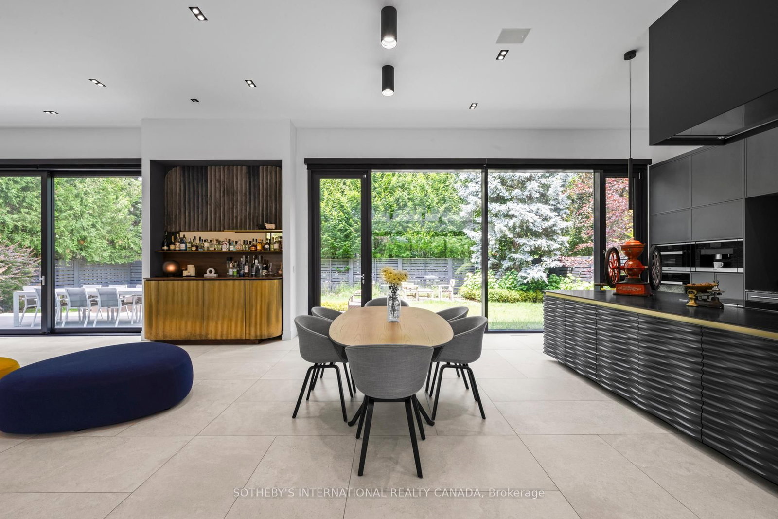 108 Stratford Crescent - Photo 14