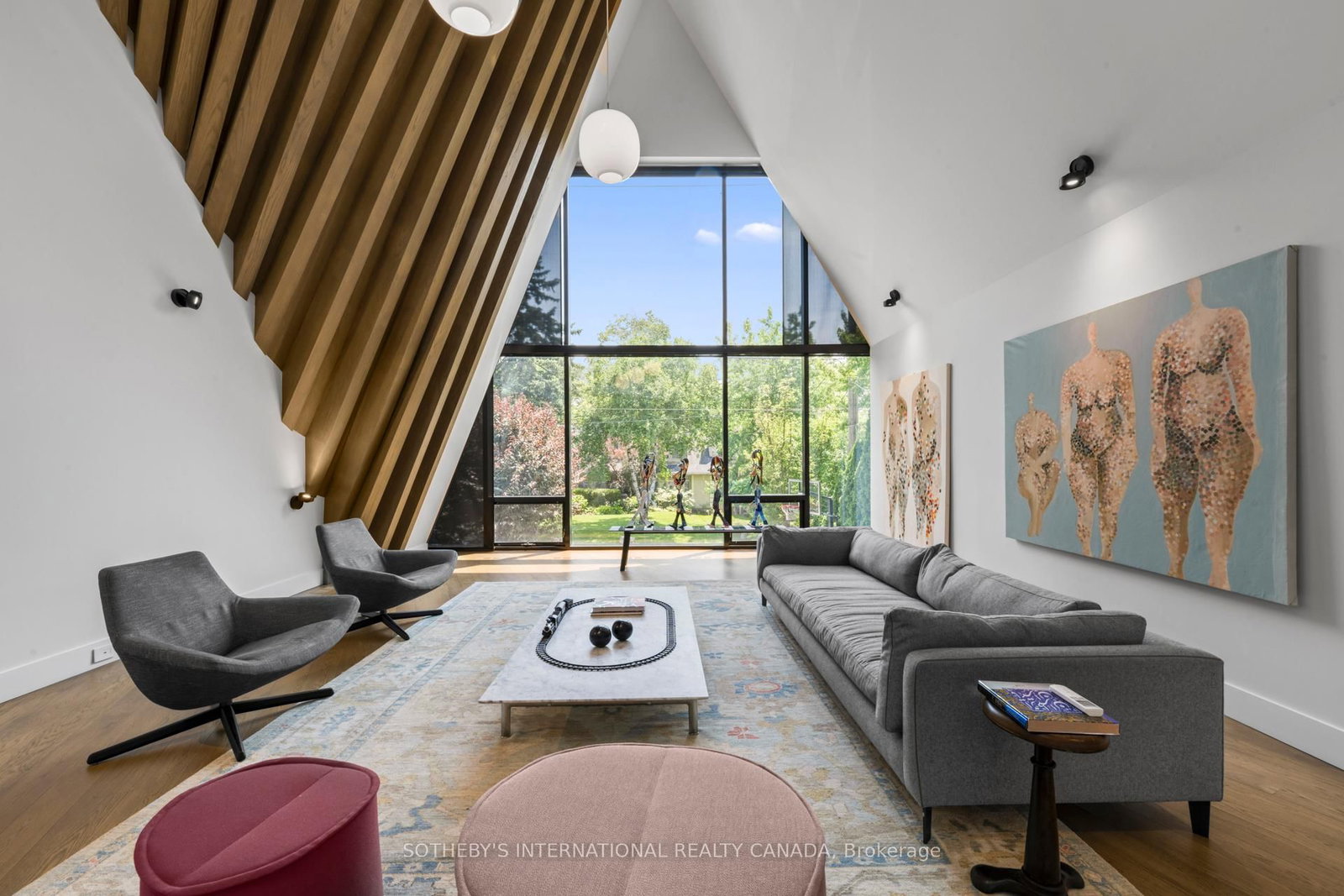 Detached House for sale at 108 Stratford Crescent, Toronto, Ontario, M4N 1C6 - Bridle Path-Sunnybrook-York Mills - MLS: C12971352