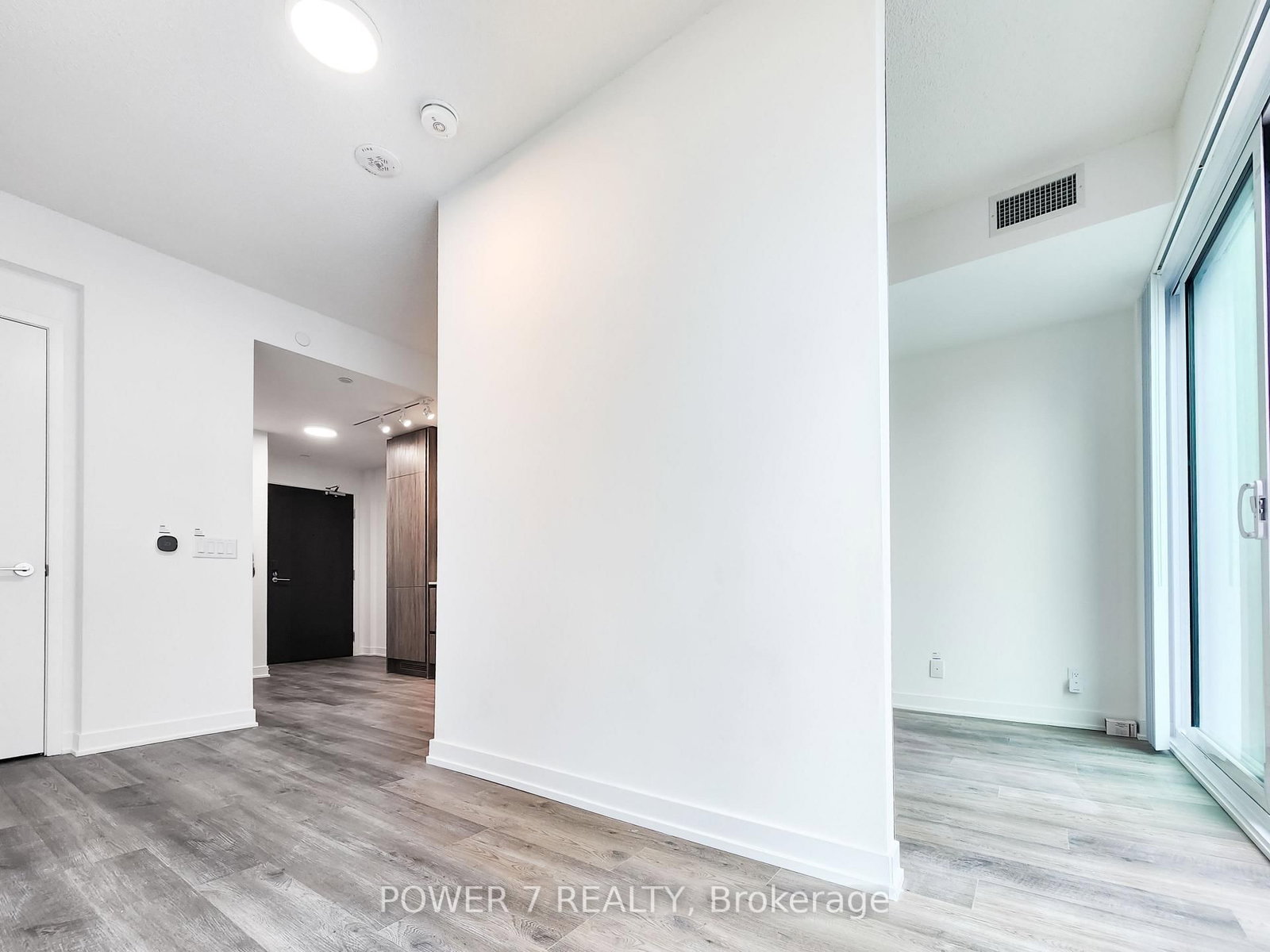 180 Front Street E, Unit 1911 - Photo 11