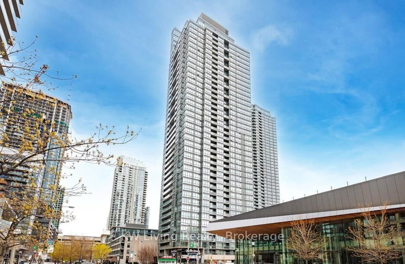 home for lease on 2109-15 Fort York Boulevard
