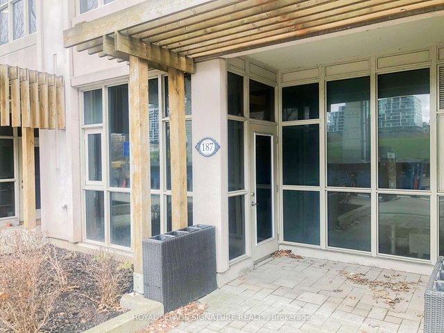 123 - 187 Fort York Boulevard W