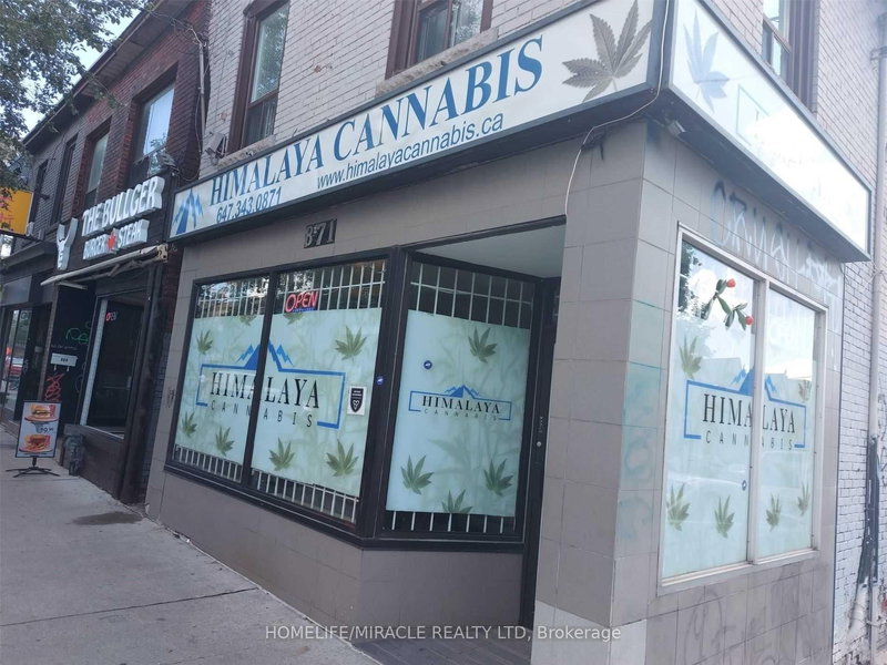 871 Dundas St, Toronto, M6J 1V6 | Image 2