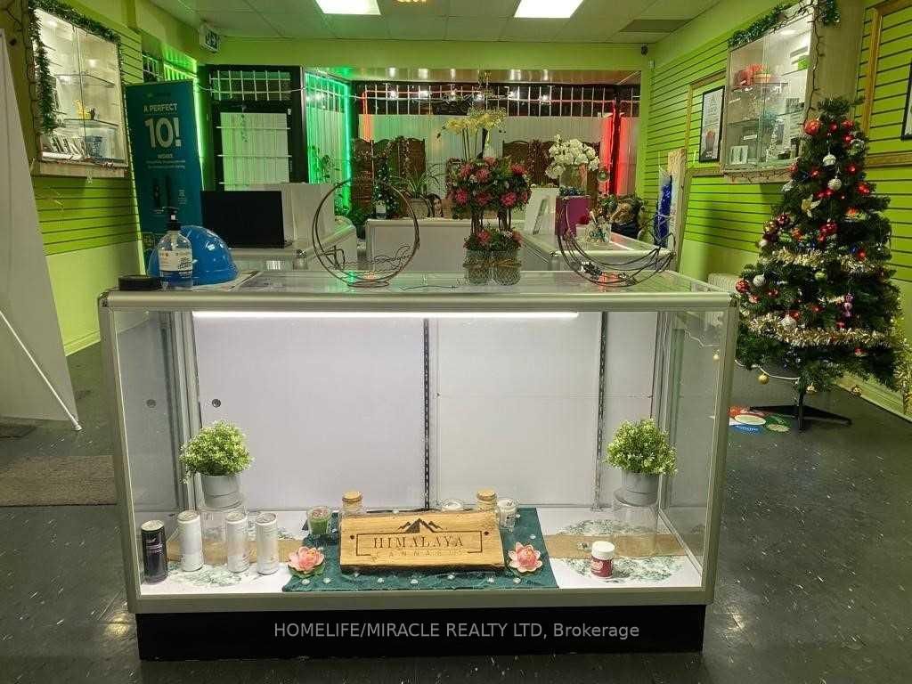 871 Dundas Street - Photo 6