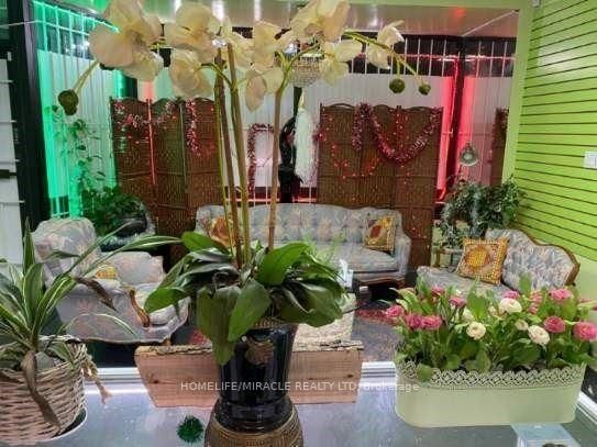 871 Dundas Street - Photo 7