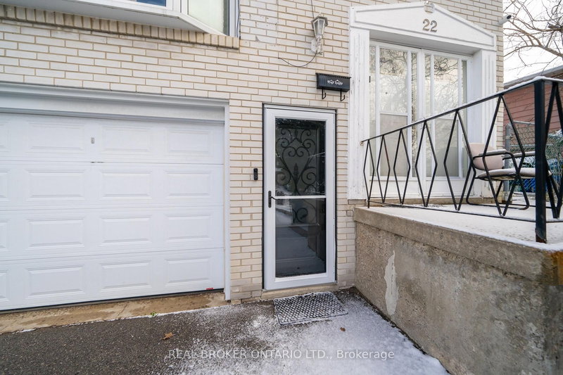 Lower - 22 Yucatan Rd, Toronto, M2H 2K8 | Image 2