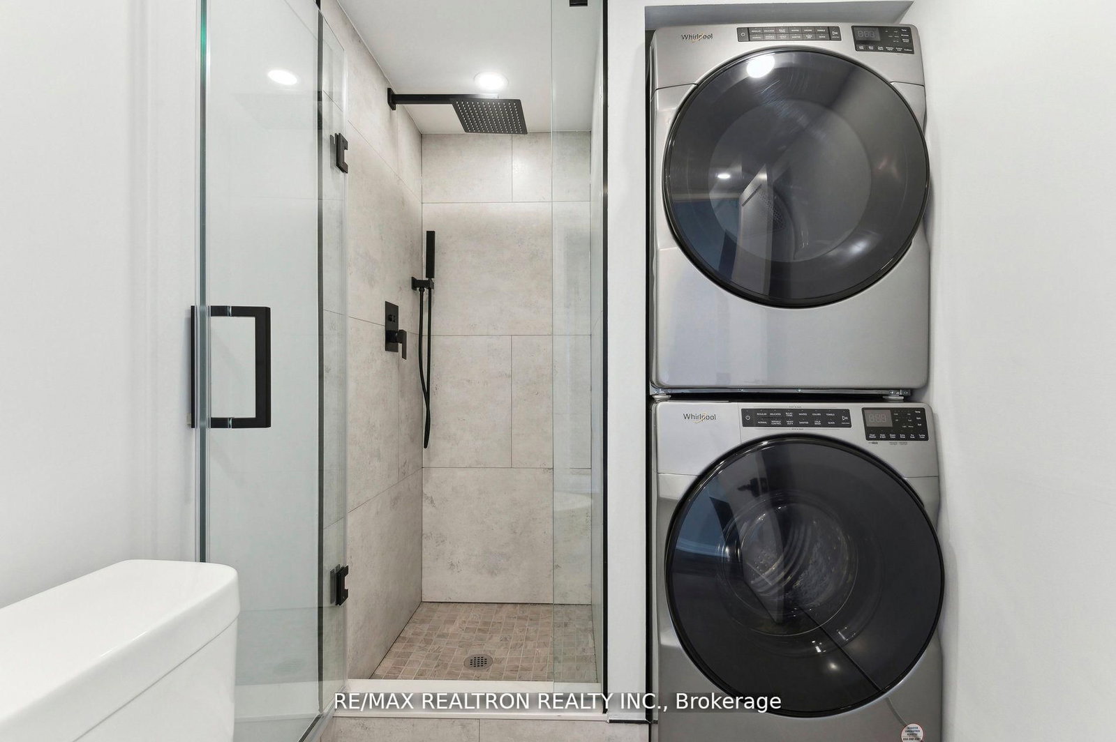 18 Merton Street • #906 • Toronto, ON photo 25