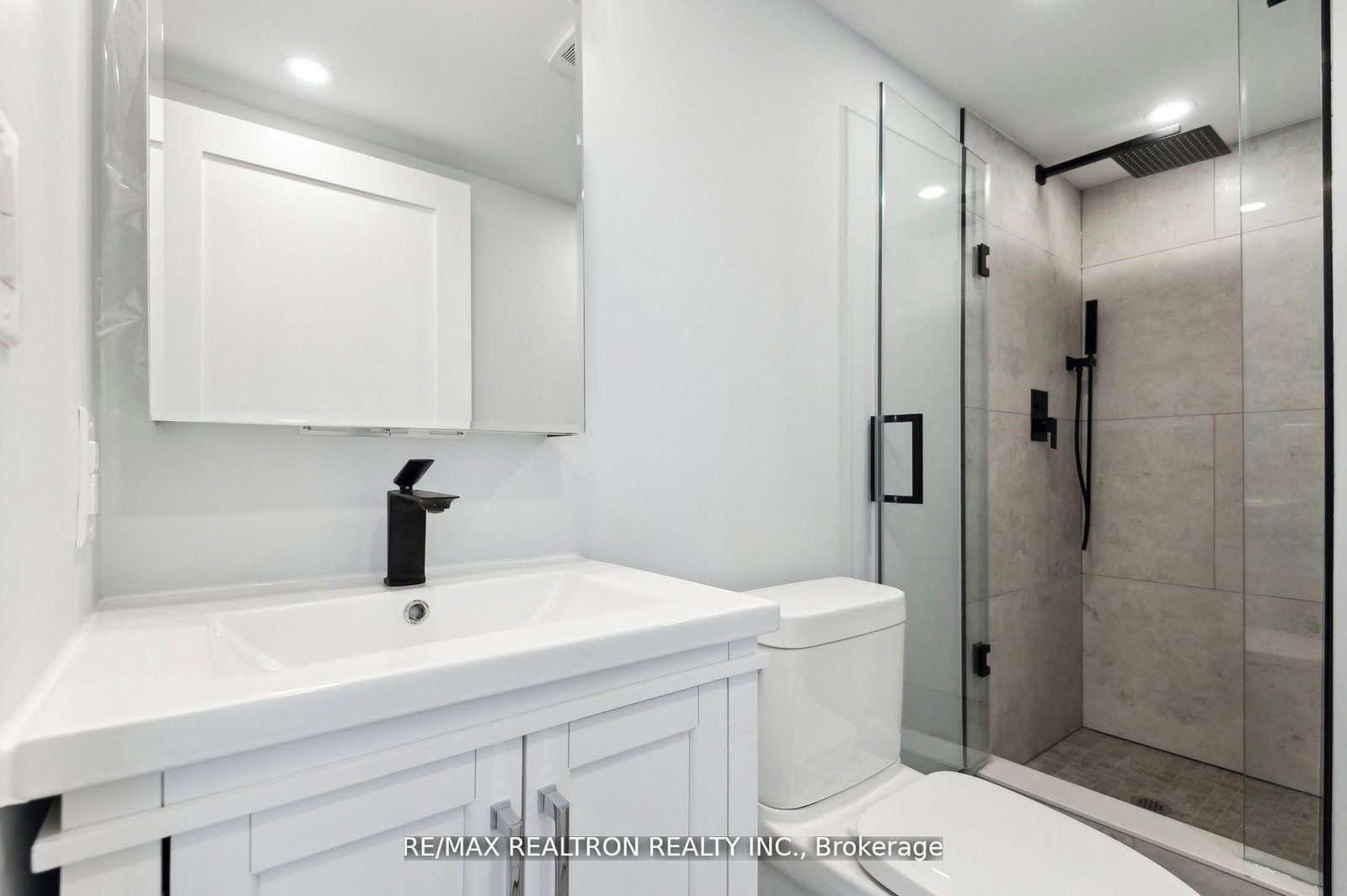 18 Merton Street • #906 • Toronto, ON photo 27