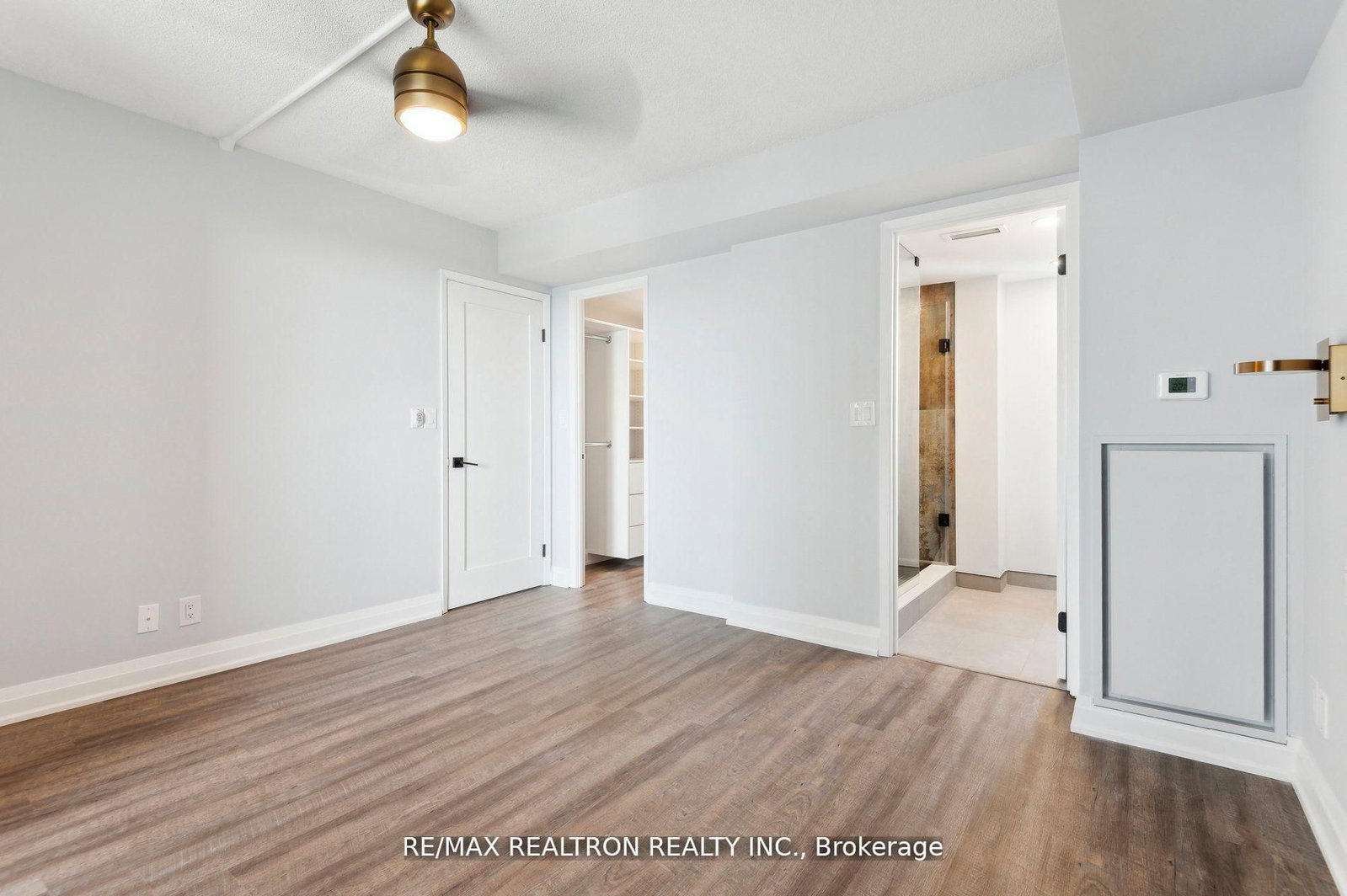 18 Merton Street • #906 • Toronto, ON photo 37