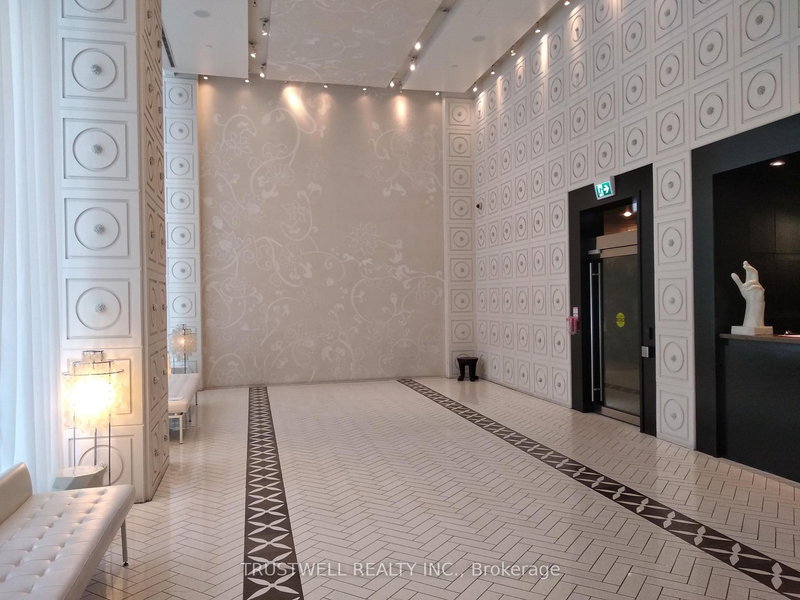 1409 - 20 Blue Jays Way, Toronto, M5V 3W6 | Image 2