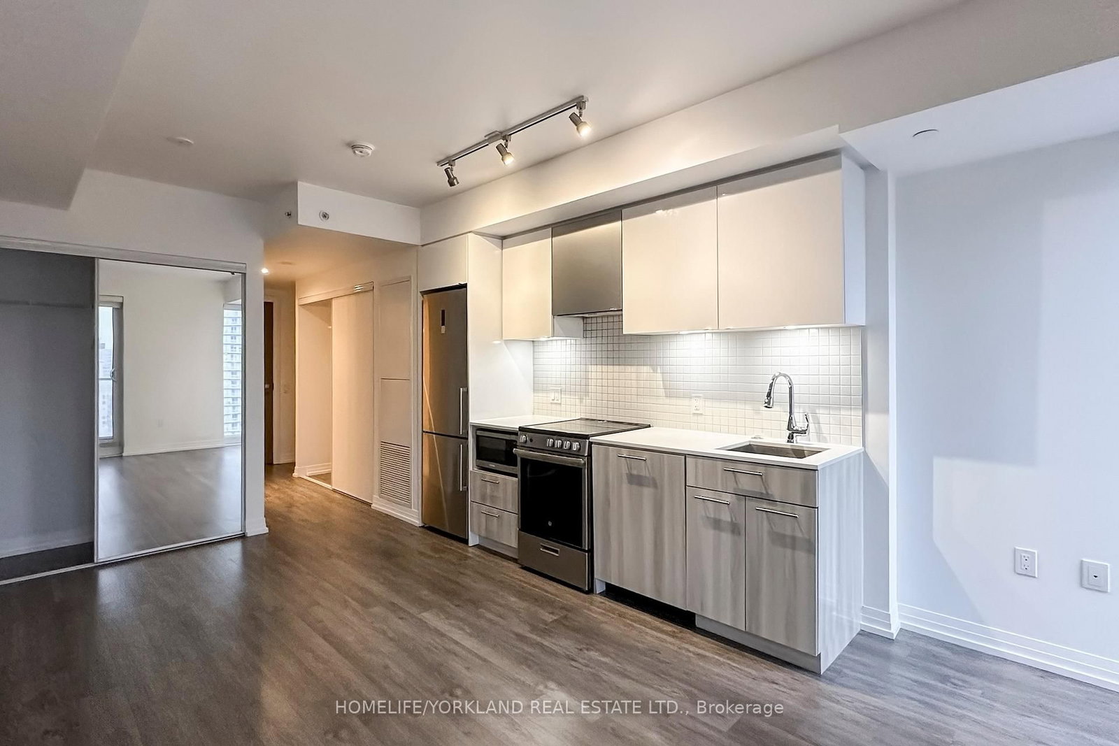 Condo for sale at 2507-251 Jarvis Street, Toronto, Ontario, M5B 0C3 - Church-Yonge Corridor - MLS: C12973018