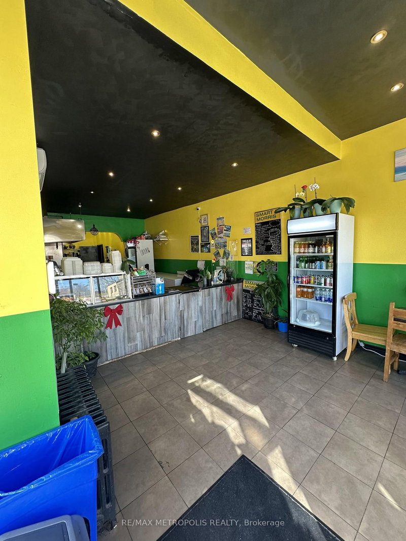 854 BATHURST St, Toronto, M5R 3G3 | Image 3