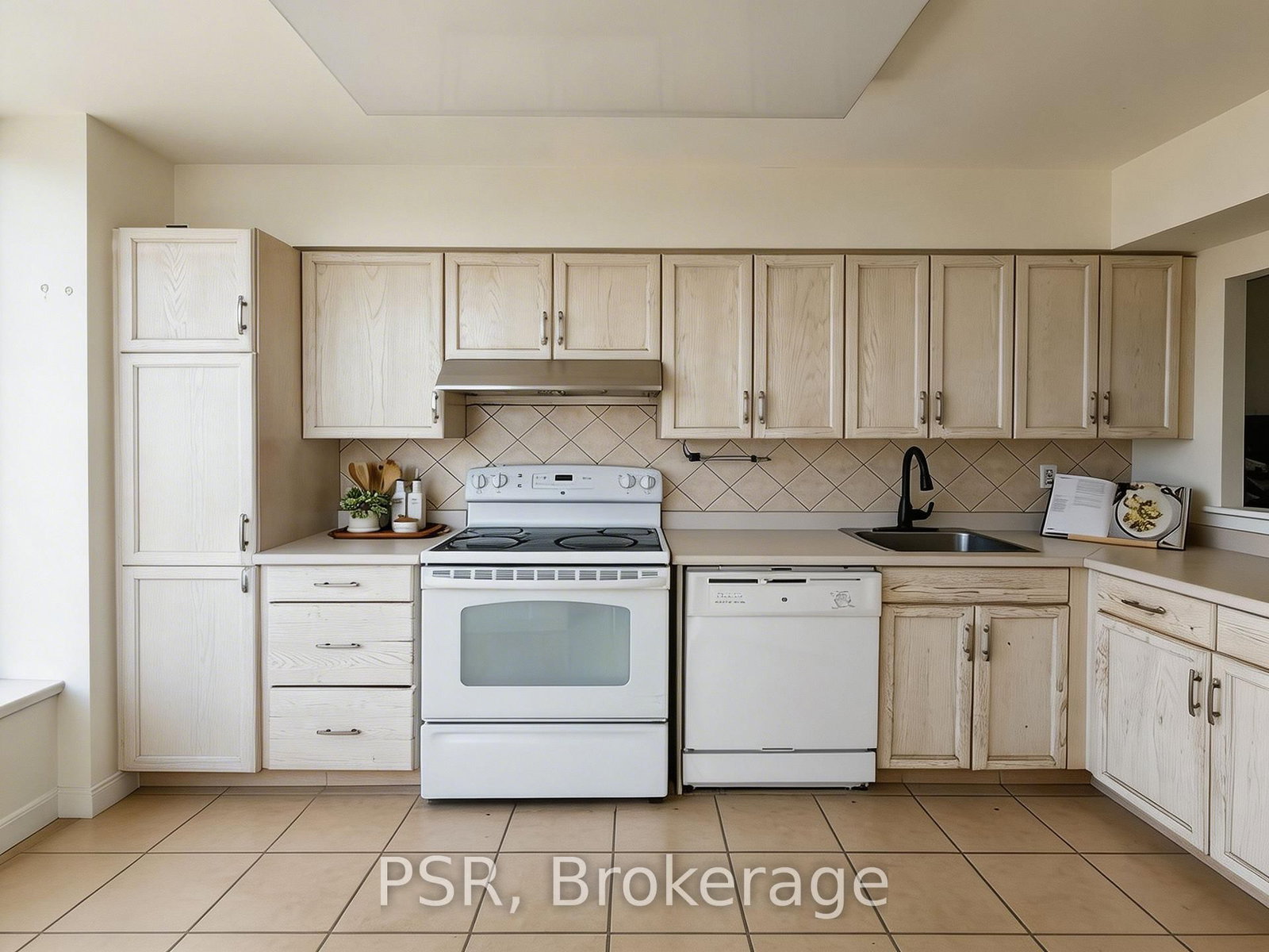 11 Thorncliffe Park Drive, Unit 205 - Photo 5