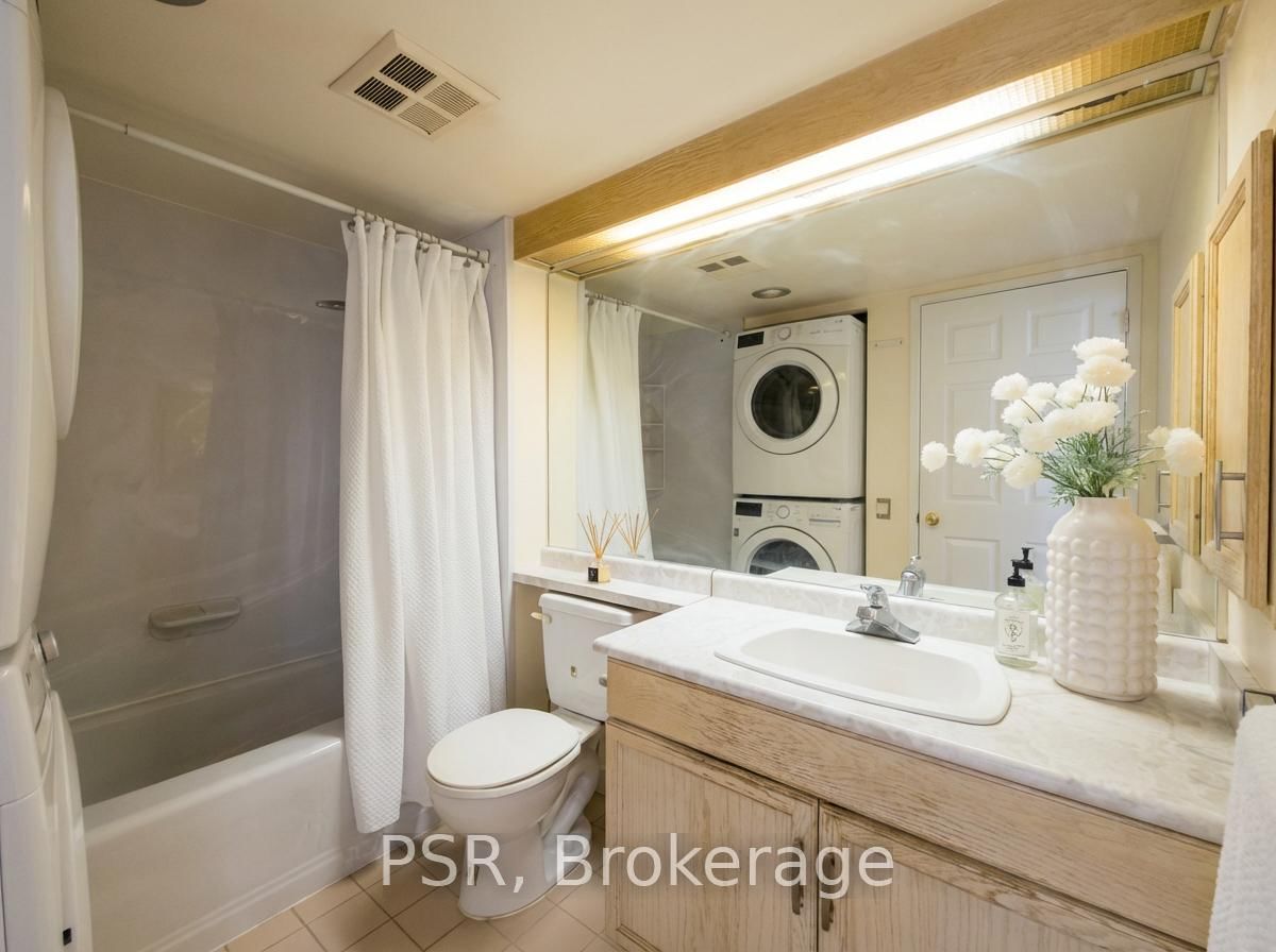 11 Thorncliffe Park Drive, Unit 205 - Photo 7