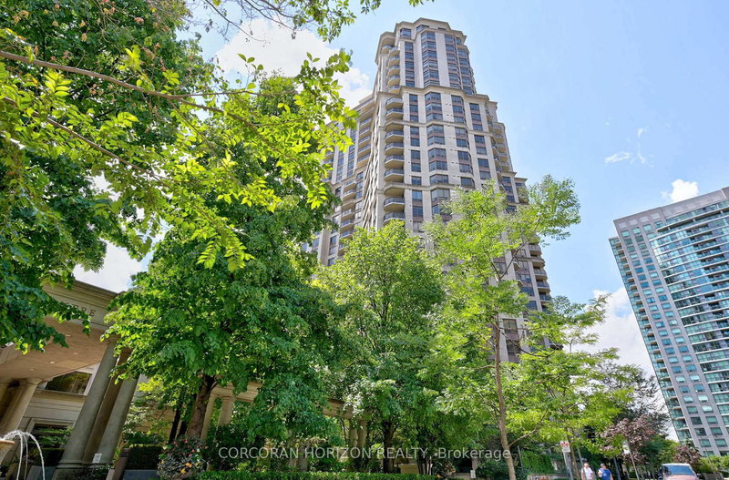 home for lease on 1411-78 Harrison Garden Boulevard