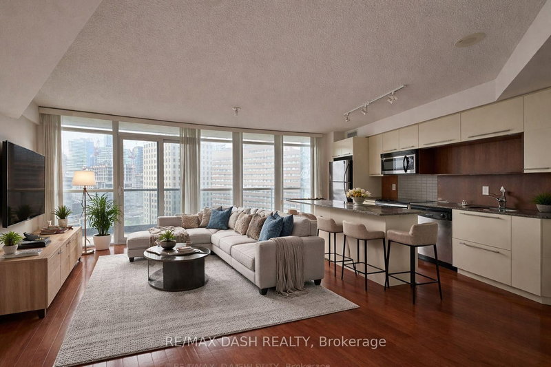 home for lease on 1504-25 Carlton Street