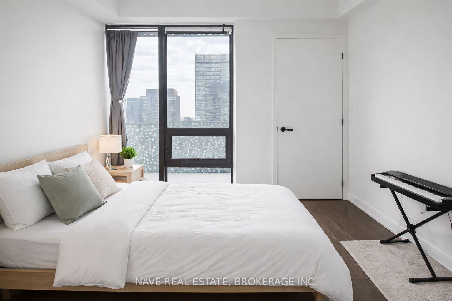 55 Charles Street E, Unit 3613 - Photo 3