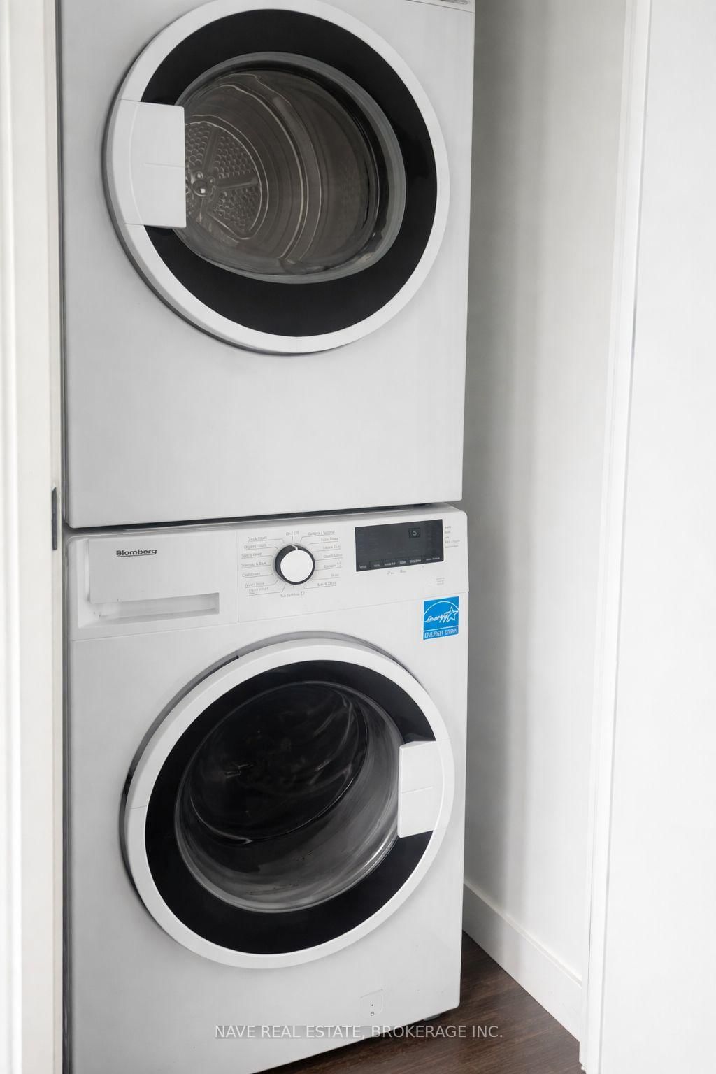 55 Charles Street E, Unit 3613 - Photo 4