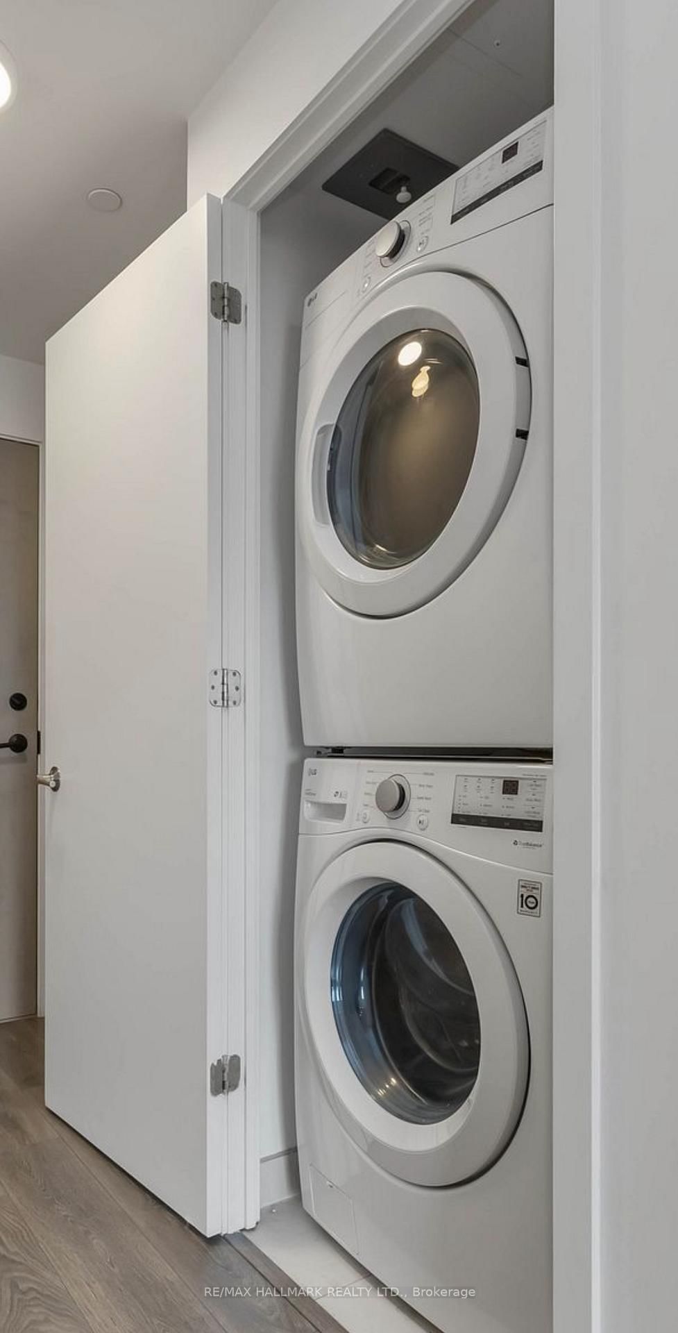 130 River Street, Unit 3201 - Photo 13