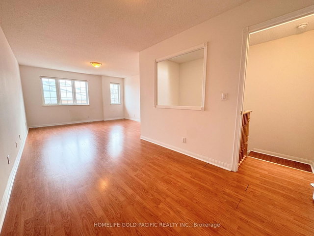 1603 - 28 Sommerset Way