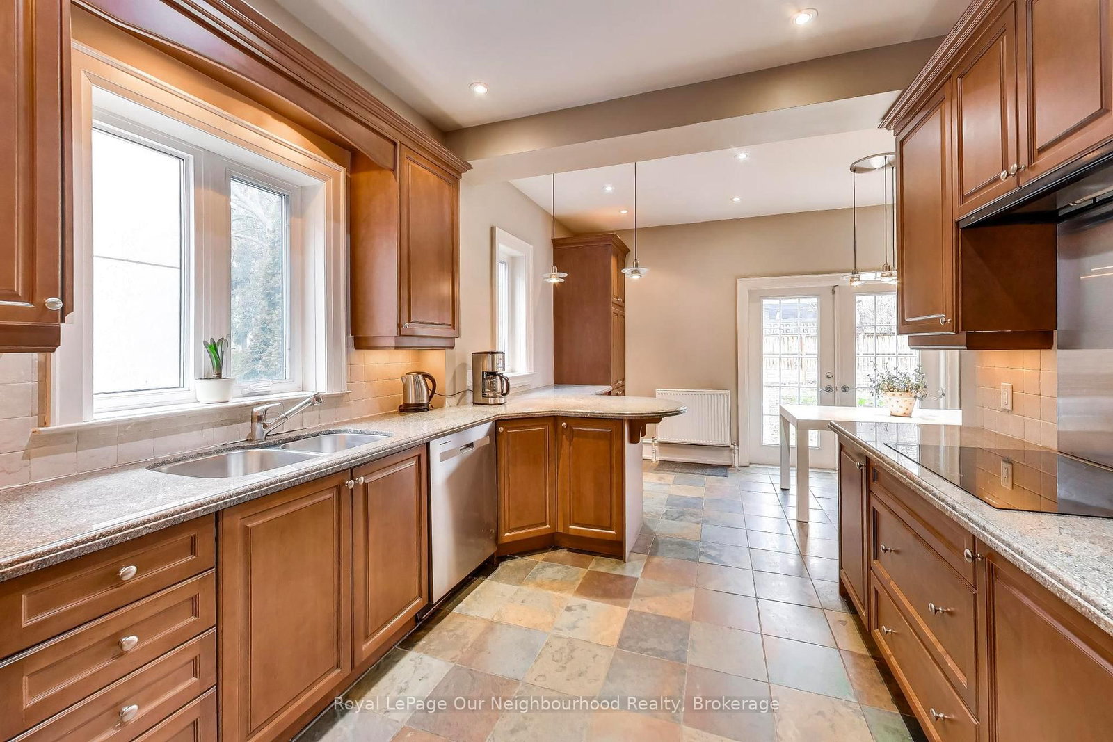 Detached House for sale at 166 Lytton Boulevard, Toronto, Ontario, M4R 1L4 - Lawrence Park South - MLS: C12974190