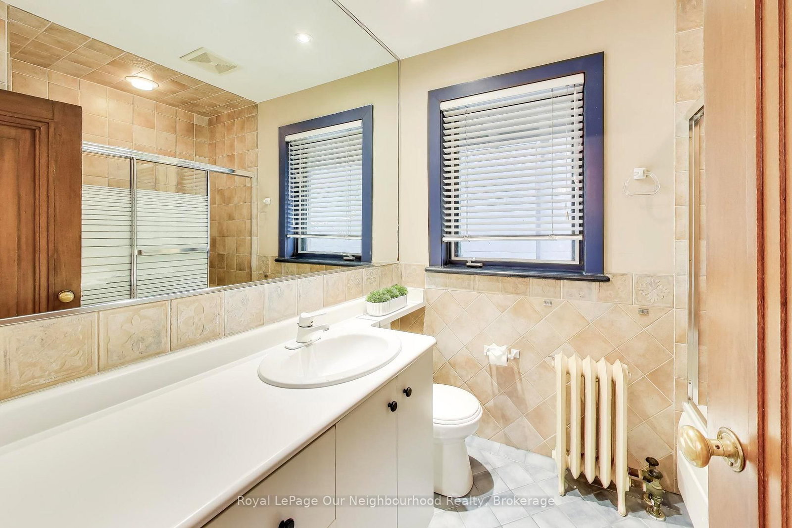 Detached House for sale at 166 Lytton Boulevard, Toronto, Ontario, M4R 1L4 - Lawrence Park South - MLS: C12974190