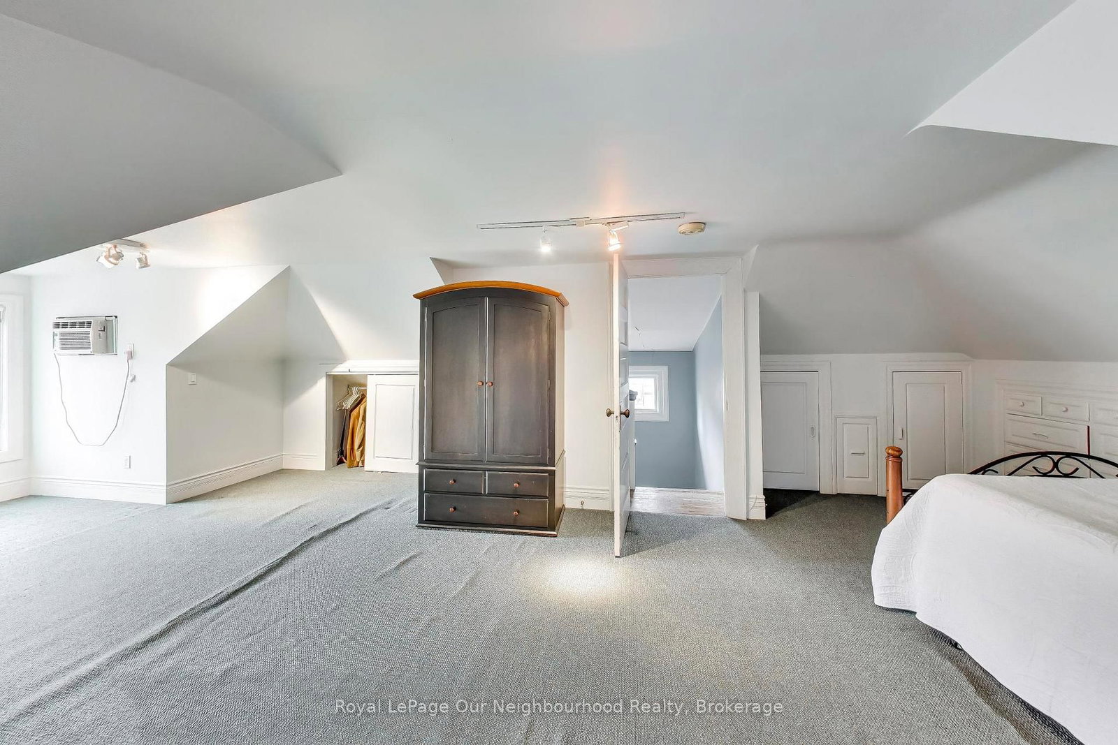 Detached House for sale at 166 Lytton Boulevard, Toronto, Ontario, M4R 1L4 - Lawrence Park South - MLS: C12974190