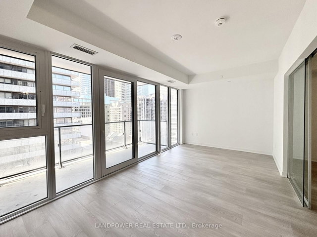 1602 - 634 Church Street