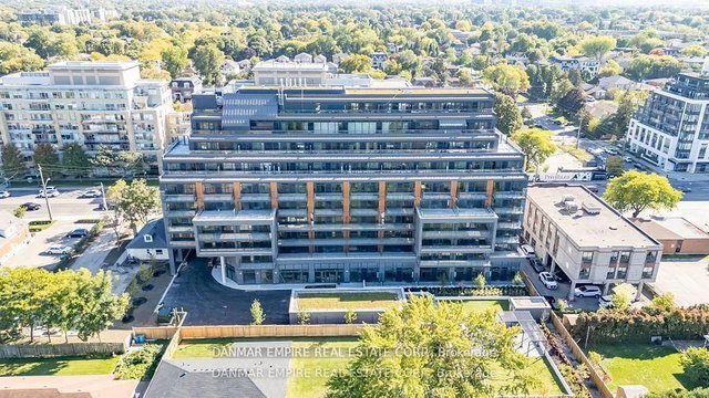 207 - 700 Sheppard Avenue W