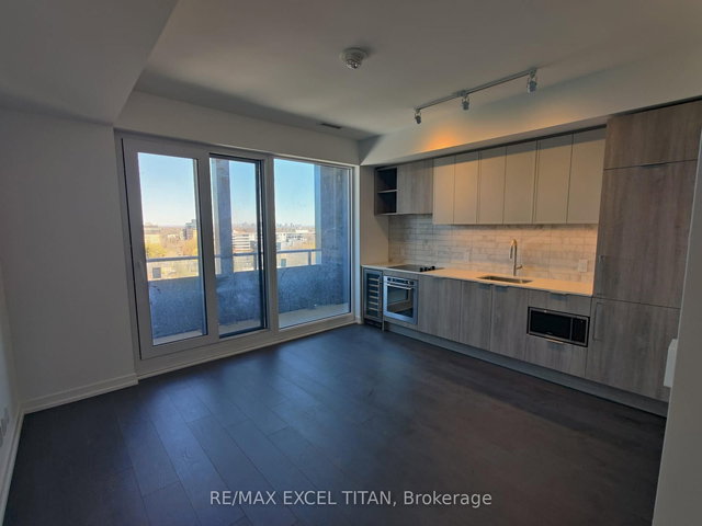 1607 - 2020 Bathurst Street