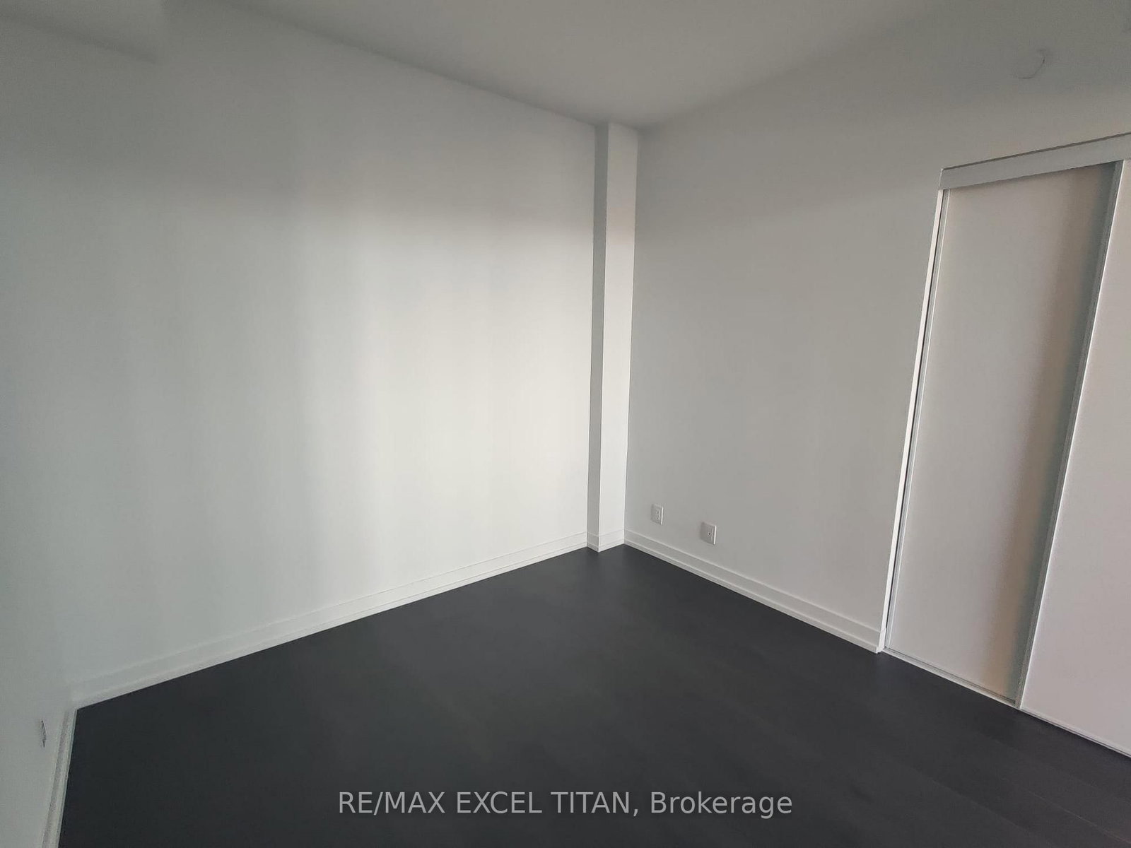 2020 Bathurst Street, Unit 1607 - Photo 5