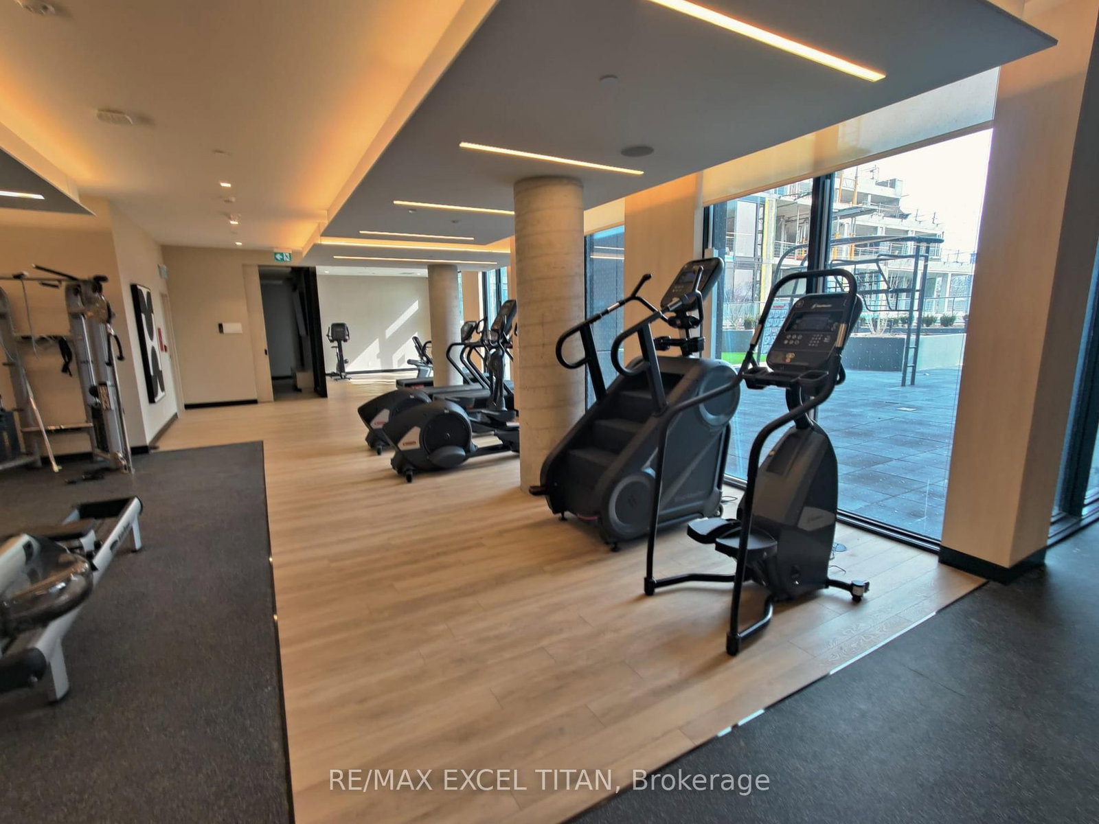 2020 Bathurst Street, Unit 1607 - Photo 7