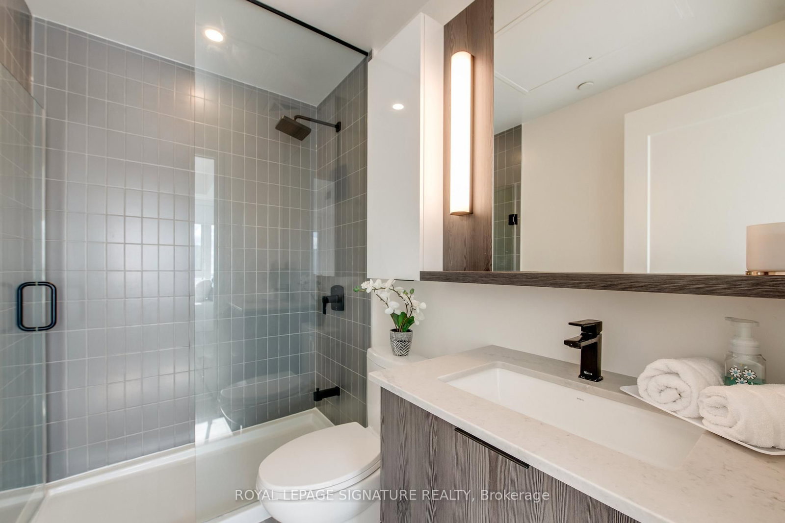 Condo for sale at 1804-5 Defries Street, Toronto, Ontario, M5A 0W7 - Regent Park - MLS: C12975414