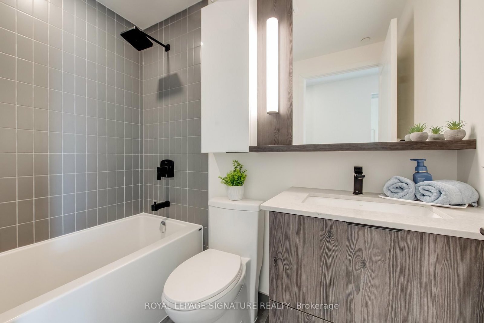 Condo for sale at 1804-5 Defries Street, Toronto, Ontario, M5A 0W7 - Regent Park - MLS: C12975414