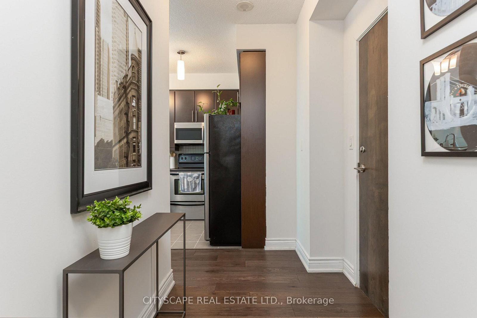 Condo for sale at 1901-18 Harbour Street, Toronto, Ontario, M5J 2Z6 - Waterfront Communities C1 - MLS: C12975424